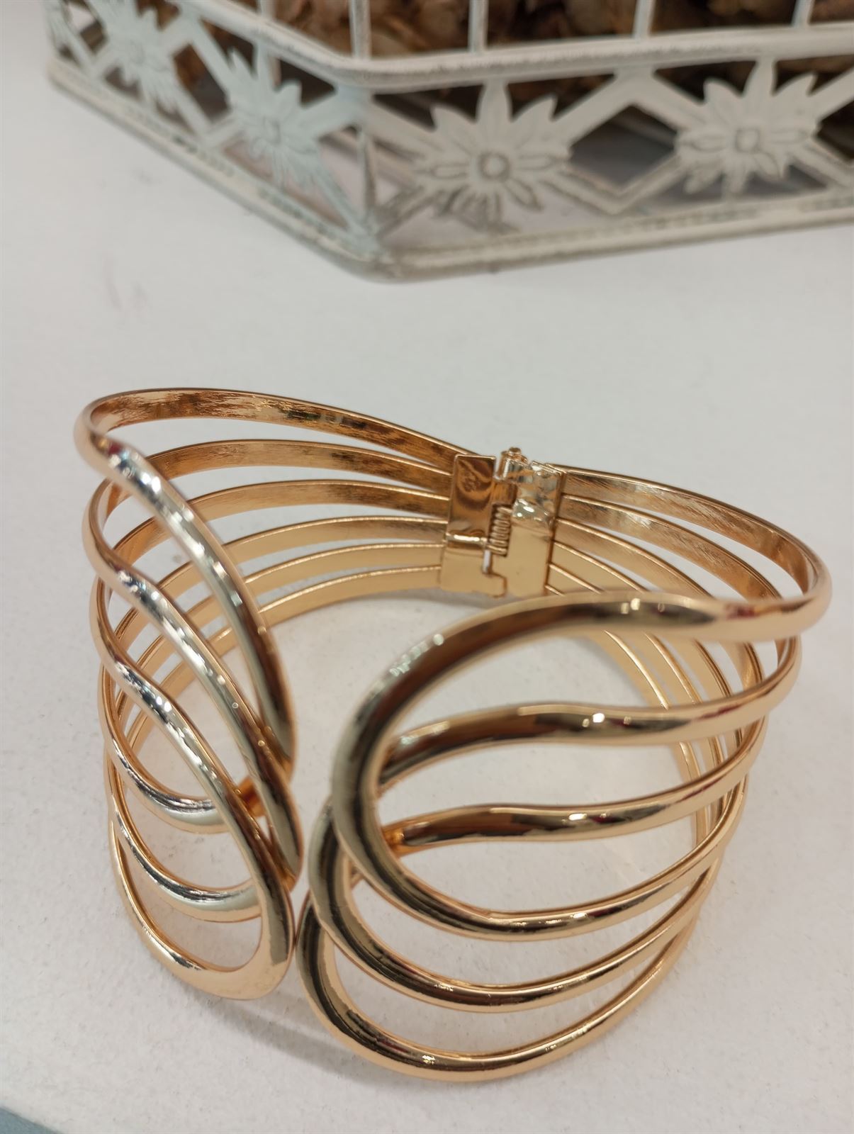 BRAZALETE DORADO - Imagen 1