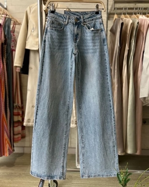 JEANS LORA - Imagen 1